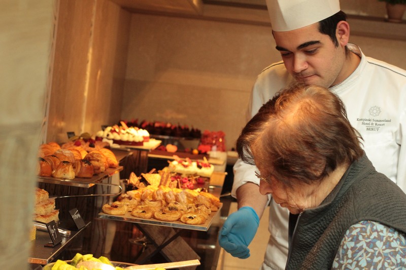 Sunday Buffet at Kempinski Summerland Hotel